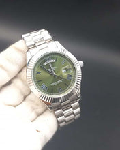 Load image into Gallery viewer, Rolex Perpetual
